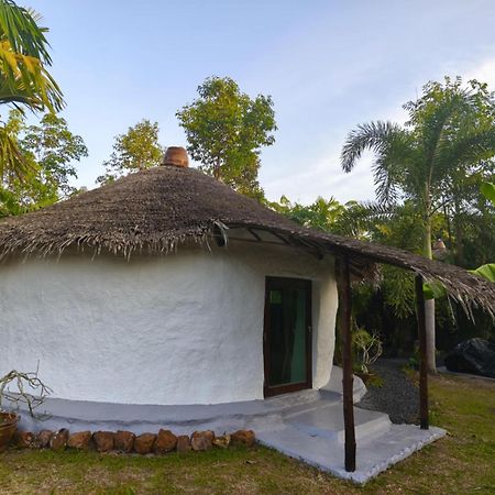 Baan Farang Homestay Phra Saeng Ban Nam Dam Zewnętrze zdjęcie