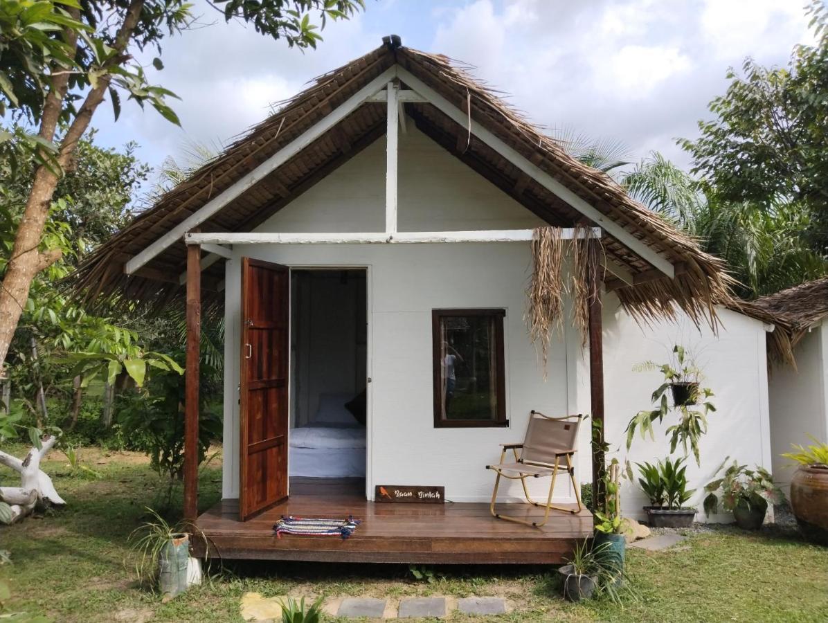 Baan Farang Homestay Phra Saeng Ban Nam Dam Zewnętrze zdjęcie